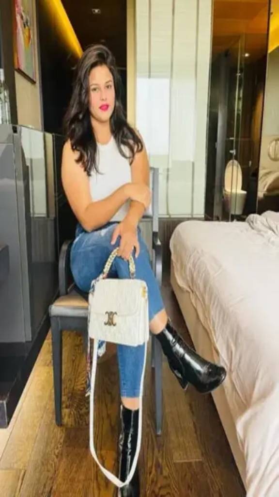 Mathura call girl service